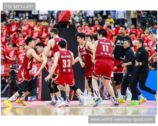 焦点对决引爆赛场激情多队激烈角逐争夺冠军席位悬念持续升级